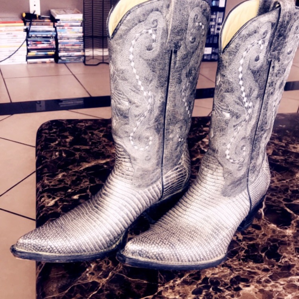 gray armadillo boots GREAT CONDITION